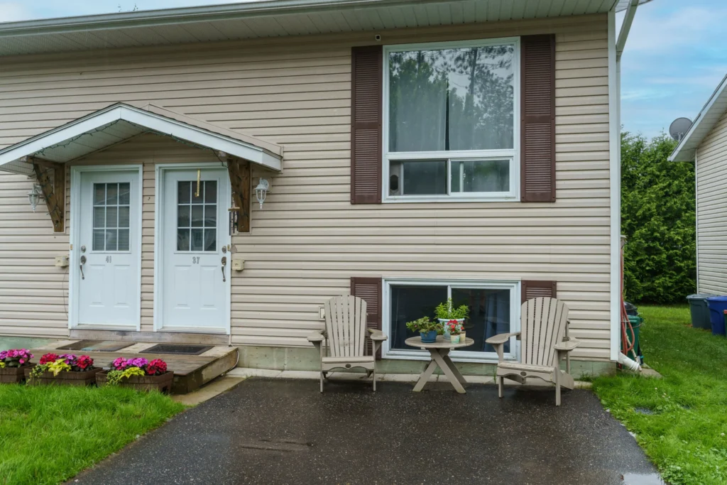 Pine St Bracebridge Pine St Bracebridge